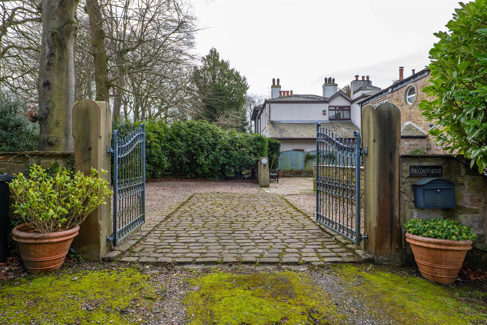 Weavers Brow, Chorley